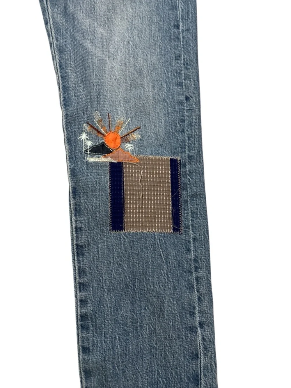 Pilcro Anthropologie Women’s Blue Patchwork Straight-Leg Boyfriend Jeans size 26 - Picture 2 of 14